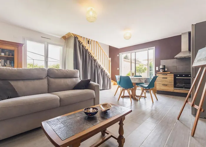 Calme Pres De Pornic Avec Wifi Et Animaux Admis - Fr-1-306-1311 * Chauvé